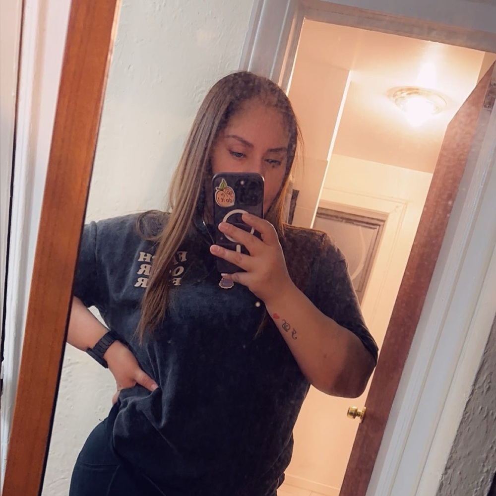 Meet your Posher, Vanessa